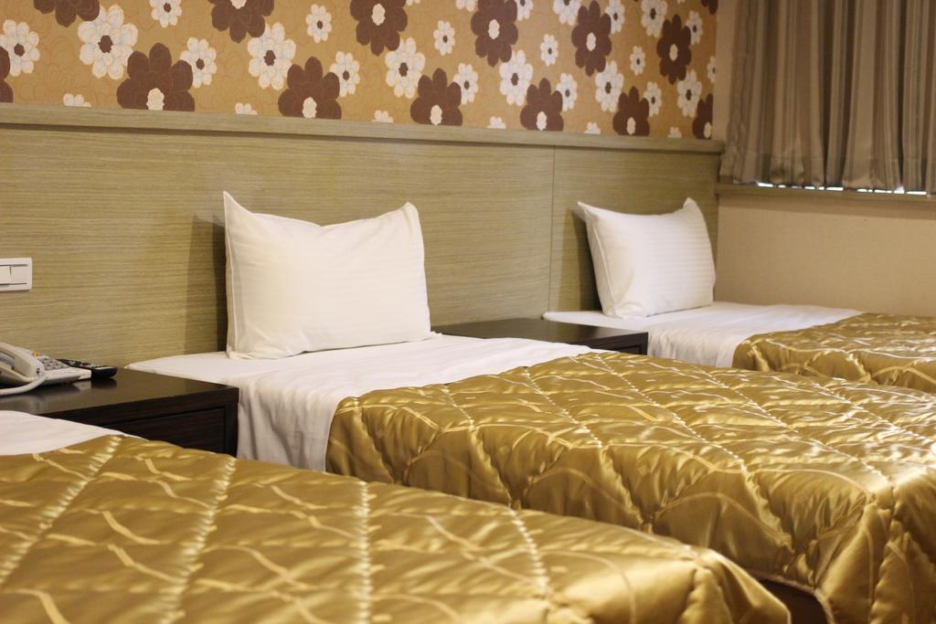 Home Full Hotel Жинченг Стая снимка
