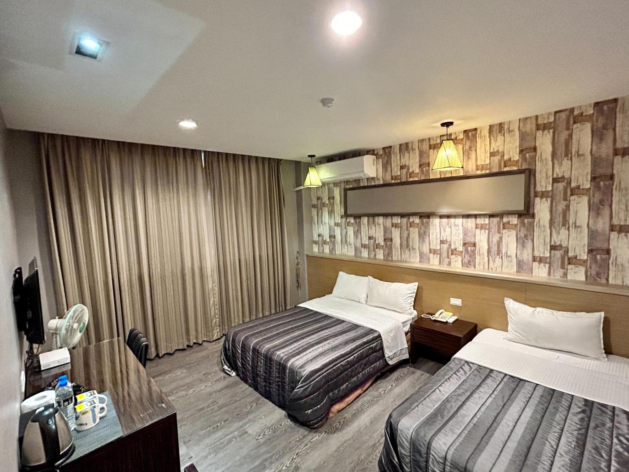 Home Full Hotel Жинченг Екстериор снимка