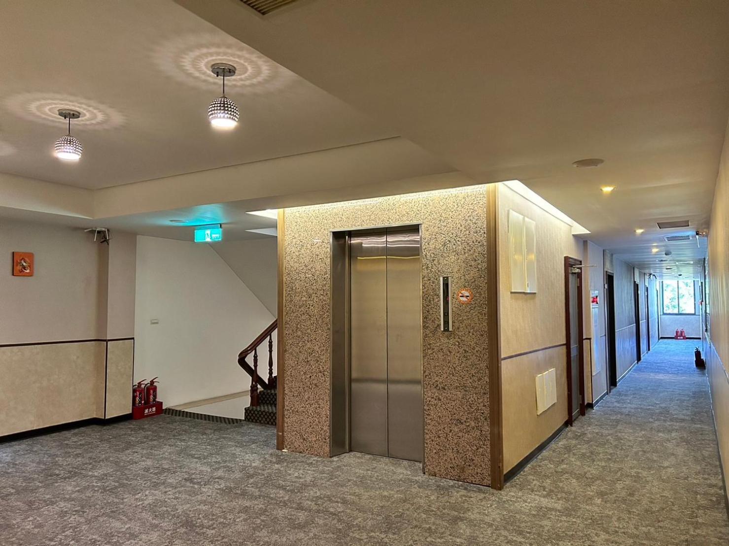 Home Full Hotel Жинченг Екстериор снимка