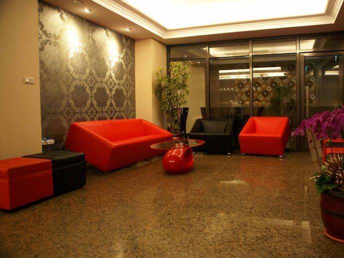 Home Full Hotel Жинченг Екстериор снимка