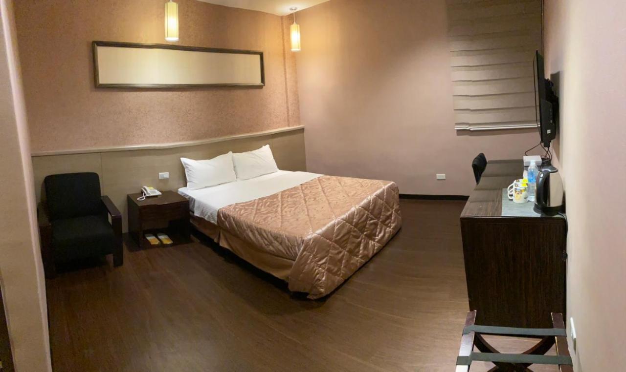 Home Full Hotel Жинченг Екстериор снимка